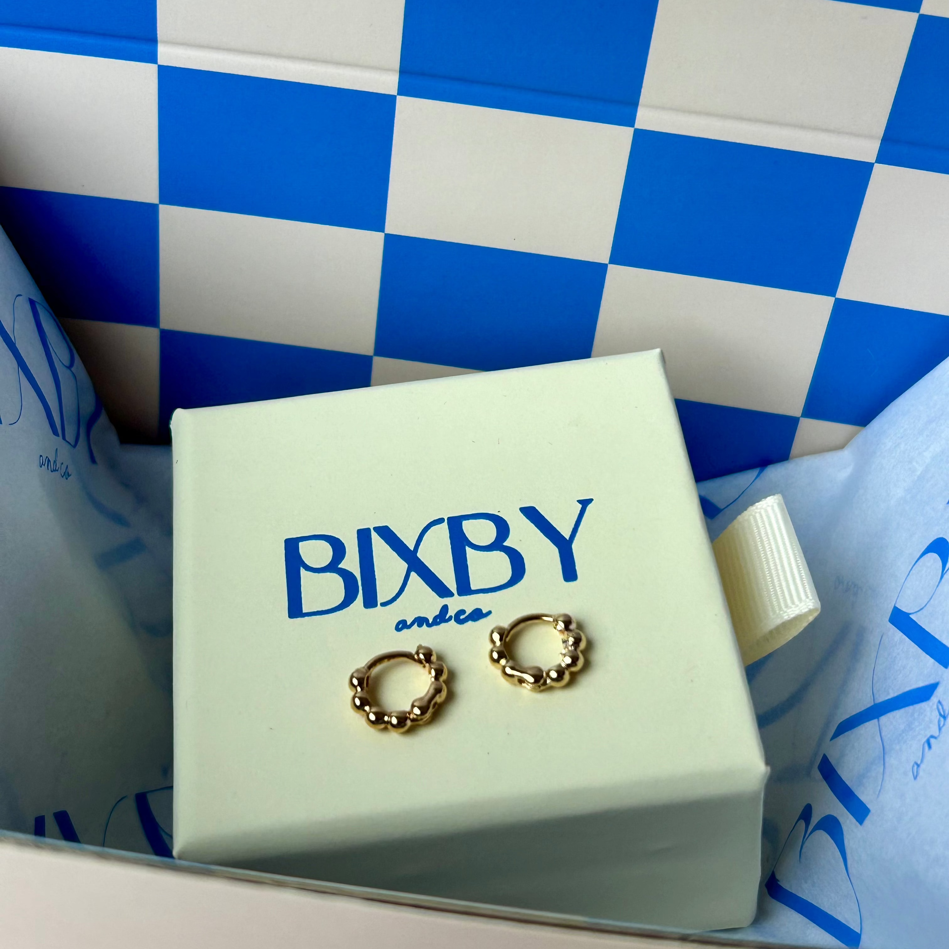 Bixby packaging showing the mini gold huggies